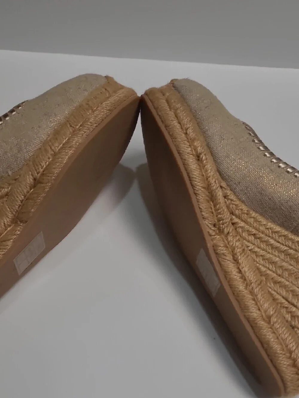 Jack Rogers Beige Canvas Espadrille Wedge Pumps with Gold Metallic Trim Size 8.5